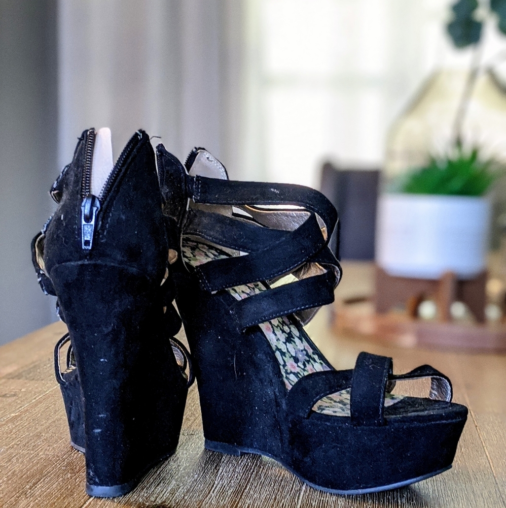 JustFab Black Platform Heels